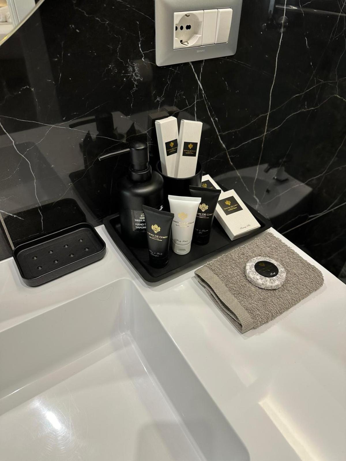 Deda & Fove Hotel Nápoly Kültér fotó
