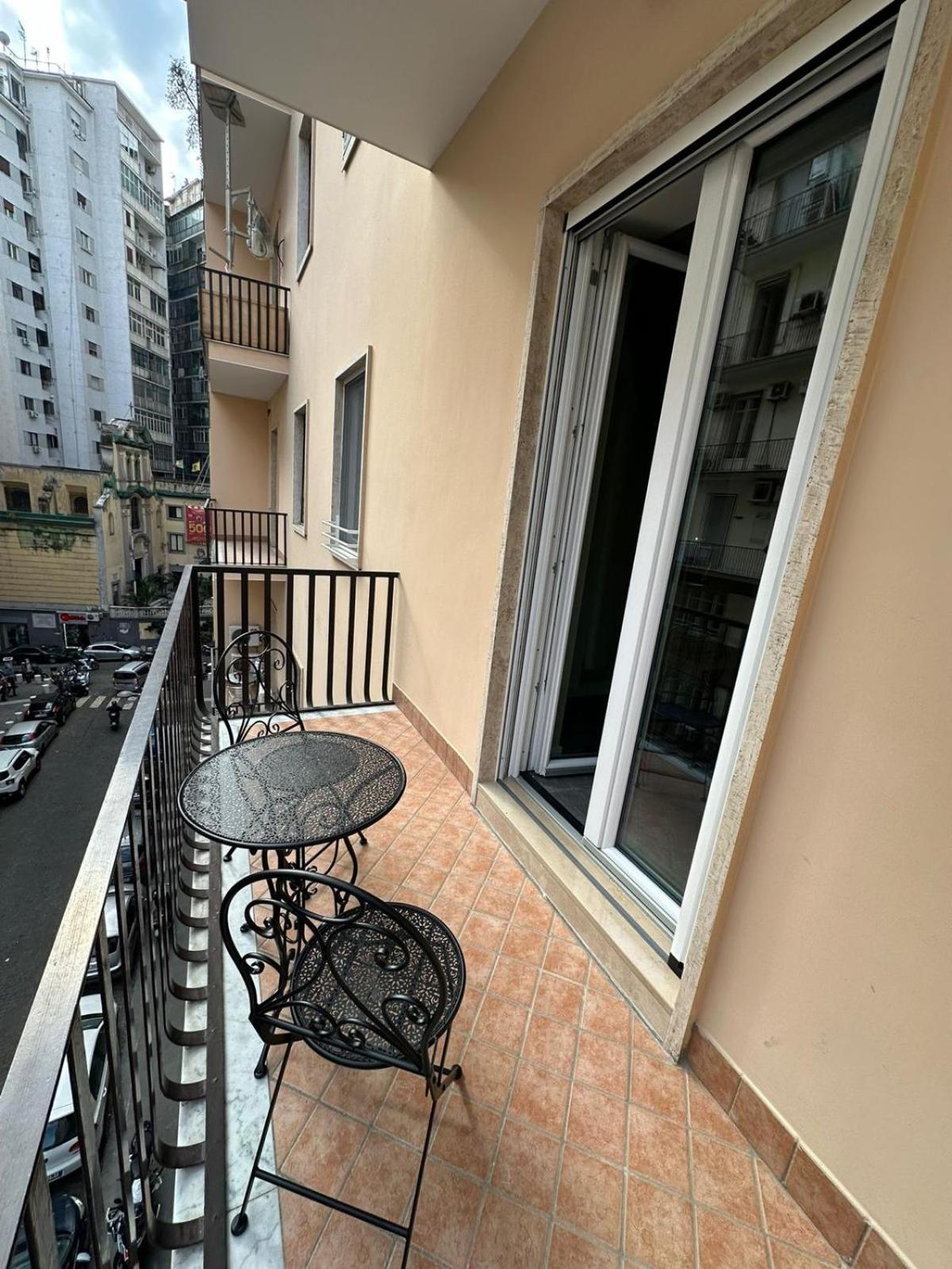 Deda & Fove Hotel Nápoly Kültér fotó