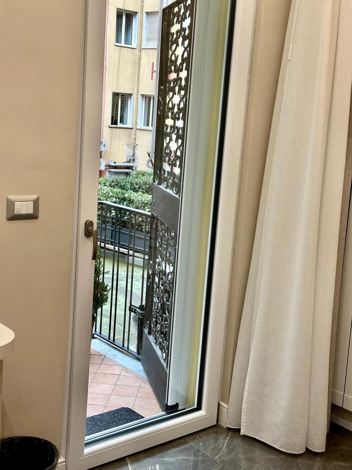 Deda & Fove Hotel Nápoly Kültér fotó